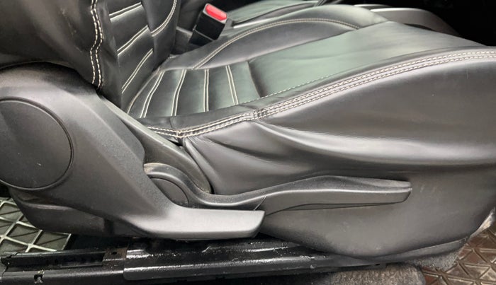 2020 Maruti Baleno ALPHA CVT PETROL 1.2, Petrol, Automatic, 81,601 km, Driver Side Adjustment Panel