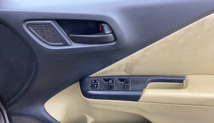 2016 Honda City 1.5L I-VTEC SV, Petrol, Manual, 95,744 km, Driver Side Door Panels Control