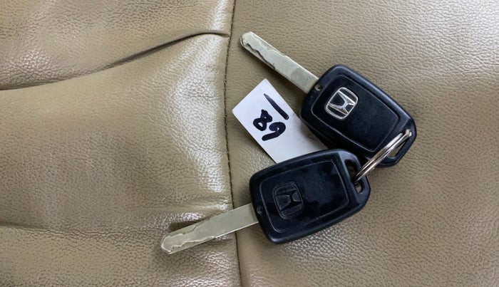 2016 Honda City 1.5L I-VTEC SV, Petrol, Manual, 95,744 km, Key Close Up