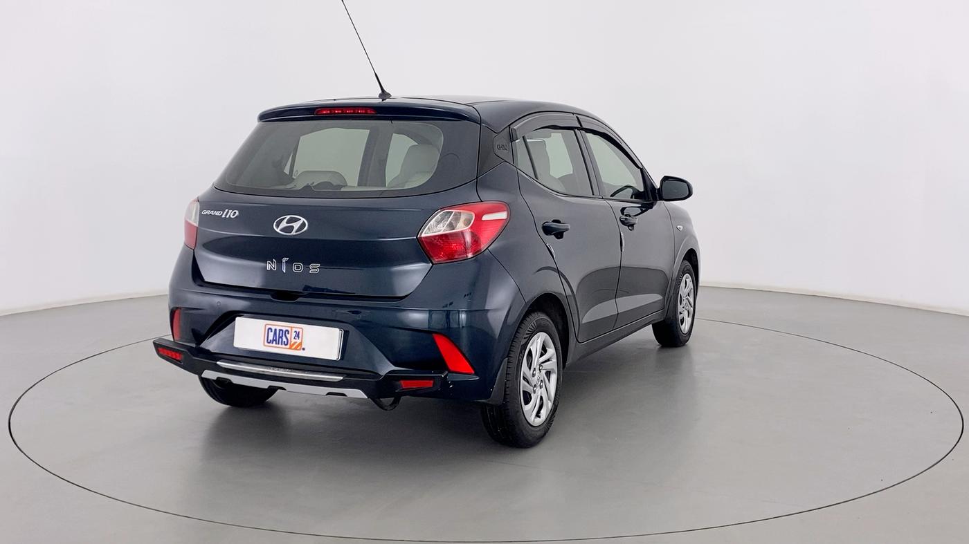 2021 Hyundai GRAND I10 NIOS MAGNA 1.2 MT, Petrol, Manual, 1,815 km, Right Back Diagonal