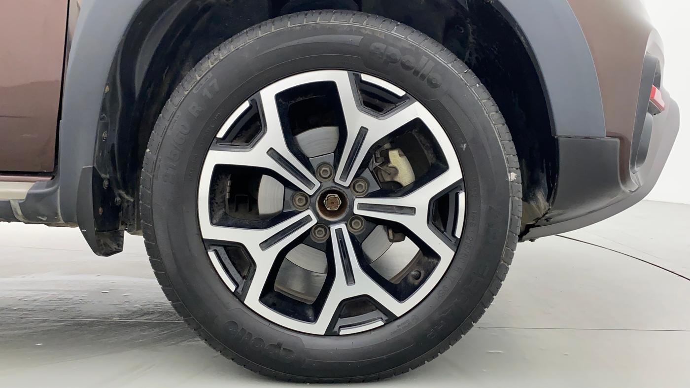 2021 Renault Duster RXZ CVT 1.3 TURBO, Petrol, Automatic, 11,918 km, Right Front Wheel