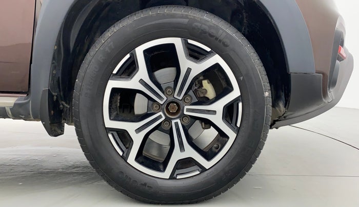 2021 Renault Duster RXZ CVT 1.3 TURBO, Petrol, Automatic, 11,918 km, Right Front Wheel