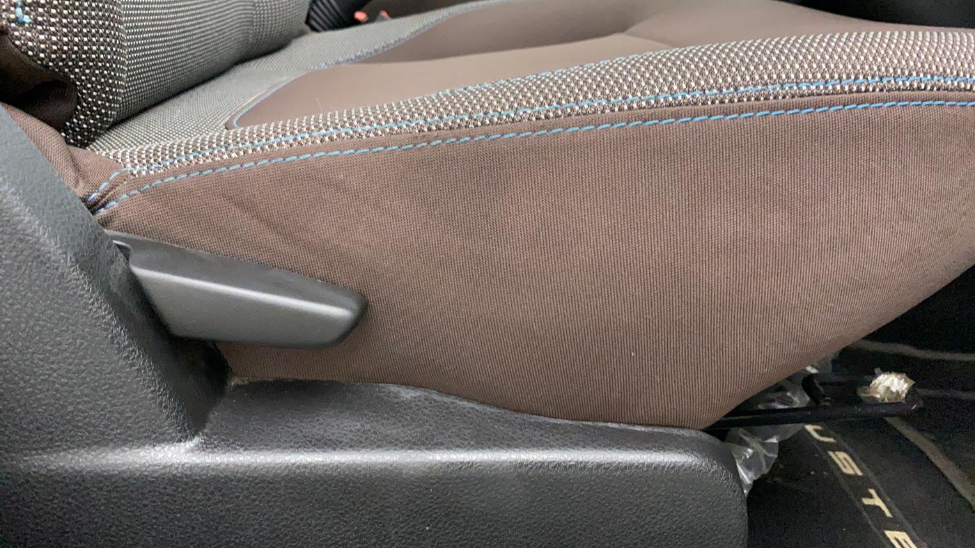 2021 Renault Duster RXZ CVT 1.3 TURBO, Petrol, Automatic, 11,918 km, Driver Side Adjustment Panel