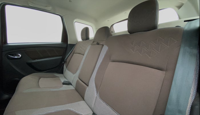 2021 Renault Duster RXZ CVT 1.3 TURBO, Petrol, Automatic, 11,918 km, Right Side Rear Door Cabin