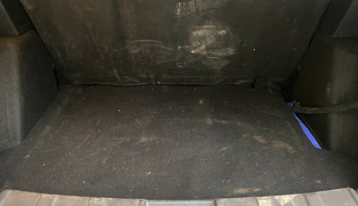 2019 Tata NEXON XZ DIESEL, Diesel, Manual, 62,261 km, Boot Inside