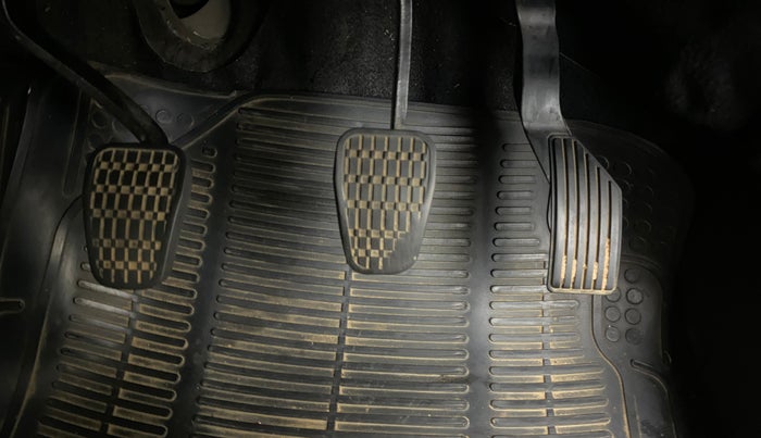 2019 Tata NEXON XZ DIESEL, Diesel, Manual, 62,261 km, Pedals