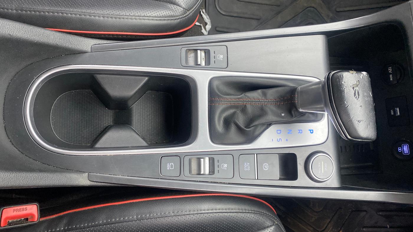 2020 Hyundai Creta SX (O) 1.4 TURBO DCT, Petrol, Automatic, 1,18,522 km, Gear Lever