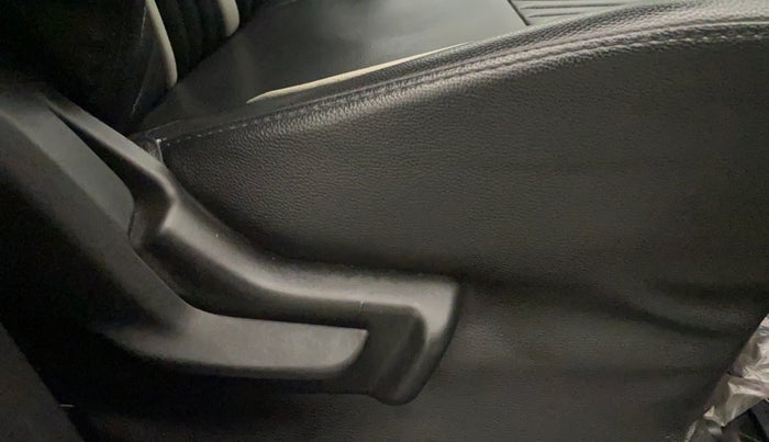 2022 Maruti IGNIS ZETA 1.2 AMT, Petrol, Automatic, 22,649 km, Driver Side Adjustment Panel