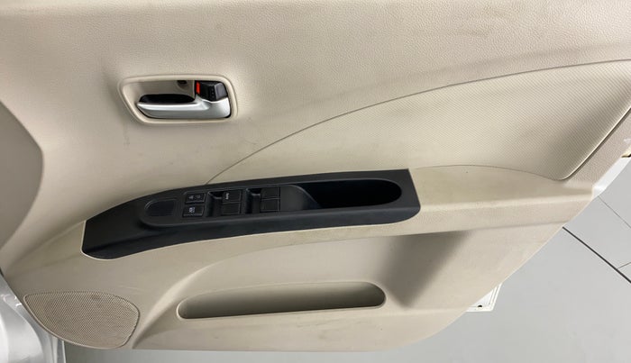 2019 Maruti Celerio VXI d, Petrol, Manual, 27,952 km, Driver Side Door Panels Control