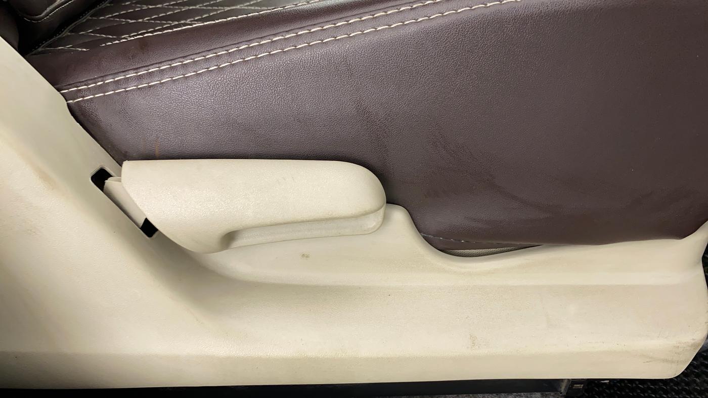 2019 Maruti Celerio VXI d, Petrol, Manual, 27,952 km, Driver Side Adjustment Panel