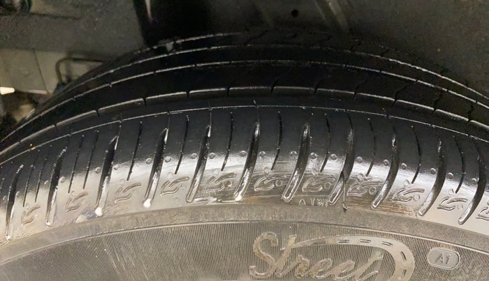 2021 Hyundai VENUE SX 1.0 TURBO IMT, Petrol, Manual, 11,653 km, Right Rear Tyre Tread