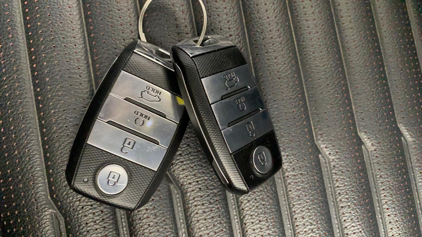 2021 KIA SONET GTX PLUS 1.5 AT, Diesel, Automatic, 53,919 km, Key Close Up