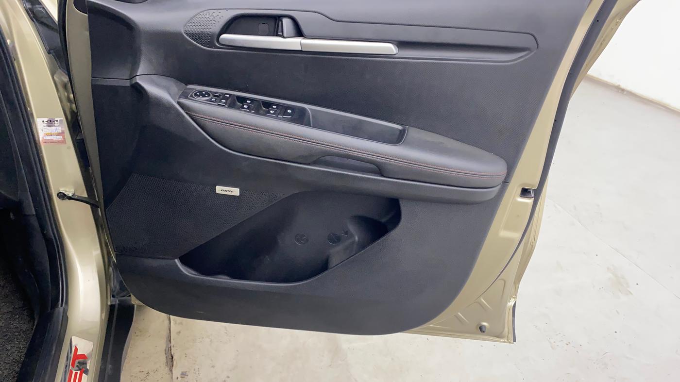 2021 KIA SONET GTX PLUS 1.5 AT, Diesel, Automatic, 53,919 km, Driver Side Door Panels Control