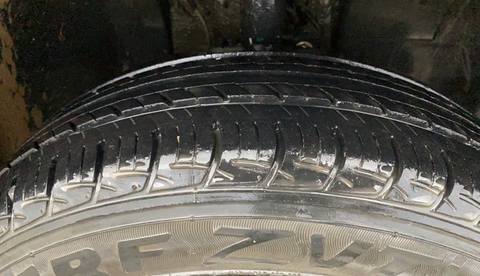 2024 Tata PUNCH PURE MT, Petrol, Manual, 45,924 km, Right Front Tyre Tread