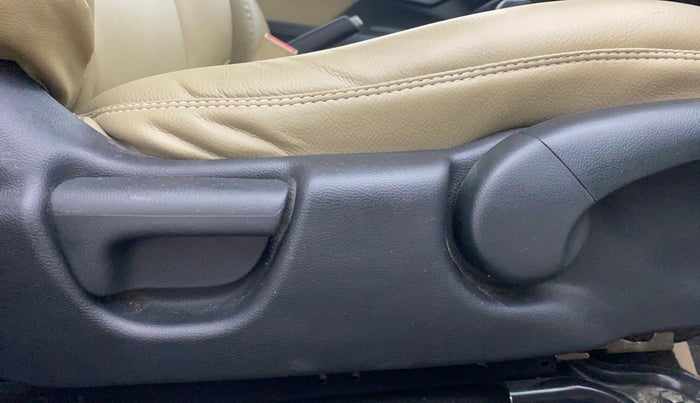 2017 Honda Jazz 1.2L I-VTEC V AT, Petrol, Automatic, 59,908 km, Driver Side Adjustment Panel