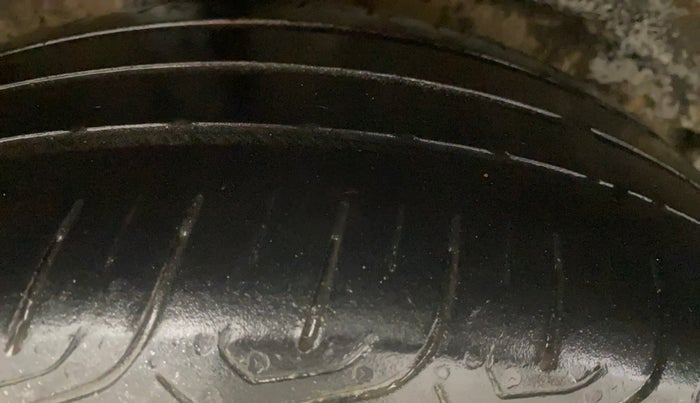 2017 Honda Jazz 1.2L I-VTEC V AT, Petrol, Automatic, 59,908 km, Right Rear Tyre Tread