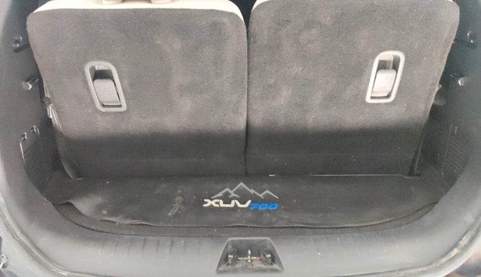 2021 Mahindra XUV700 AX 7 P MT 7 STR, Petrol, Manual, 37,871 km, Boot Inside