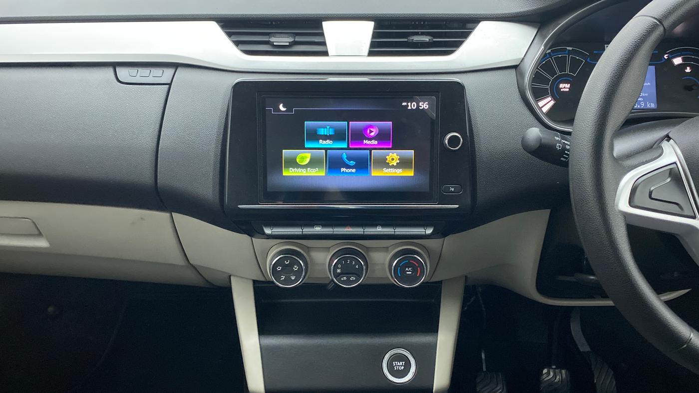 2019 Renault TRIBER 1.0 RXZ, Petrol, Manual, 17,599 km, Air Conditioner
