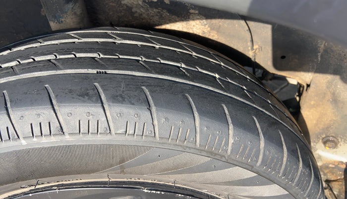 2020 Maruti Celerio X ZXI (O) AMT, Petrol, Automatic, 44,582 km, Right Rear Tyre Tread