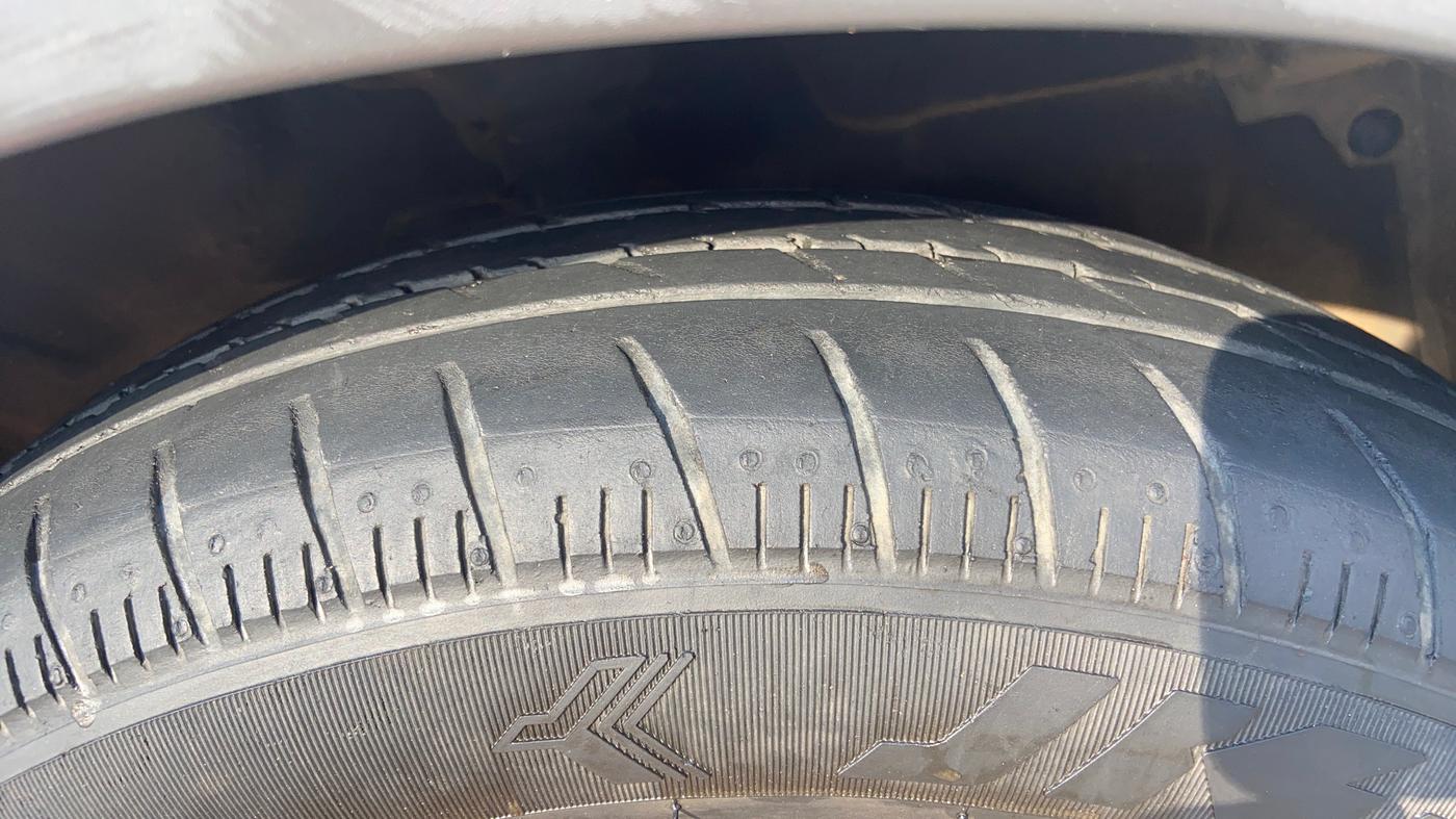 2020 Maruti Celerio X ZXI (O) AMT, Petrol, Automatic, 44,582 km, Right Front Tyre Tread