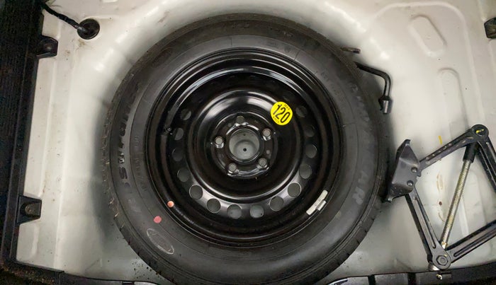 2023 KIA SONET HTK 1.5 DIESEL IMT, Diesel, Manual, 51,196 km, Spare Tyre