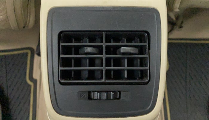 2018 Maruti Dzire VXI, Petrol, Manual, 74,628 km, Rear AC Vents