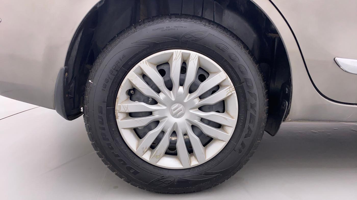 2018 Maruti Dzire VXI, Petrol, Manual, 74,628 km, Right Rear Wheel