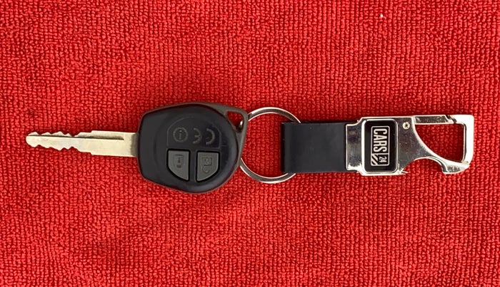 2018 Maruti Dzire VXI, Petrol, Manual, 74,628 km, Key Close Up