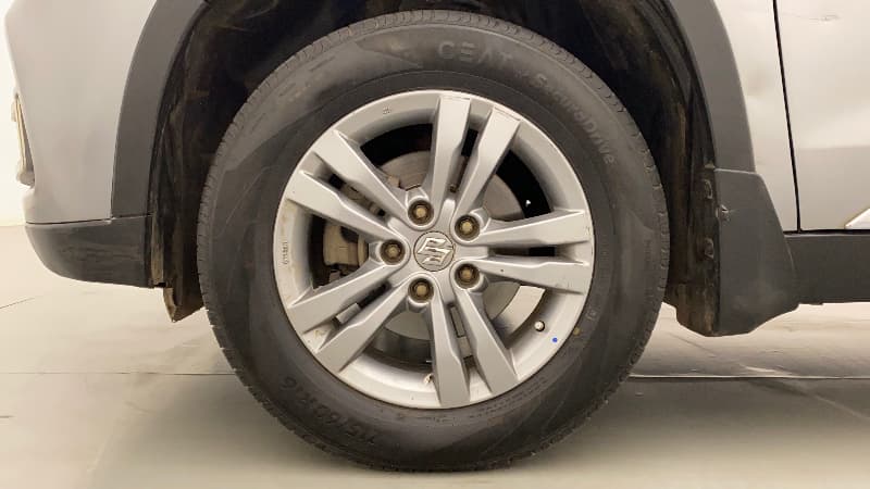 2016 Maruti Vitara Brezza ZDI, Diesel, Manual, 1,12,913 km, Left Front Wheel