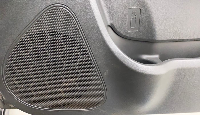 2016 Maruti Vitara Brezza ZDI, Diesel, Manual, 1,12,913 km, Speaker