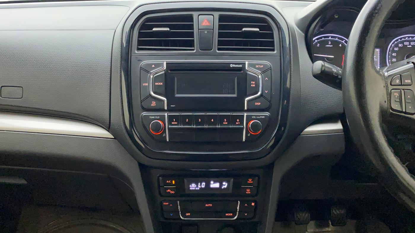 2016 Maruti Vitara Brezza ZDI, Diesel, Manual, 1,12,913 km, Air Conditioner