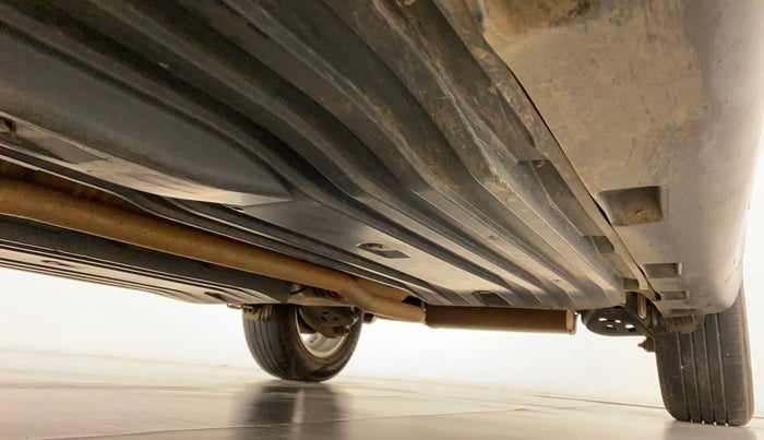 2016 Maruti Vitara Brezza ZDI, Diesel, Manual, 1,12,913 km, Right Side Underbody