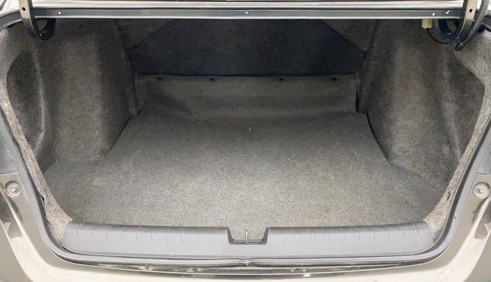 2021 Honda City 1.5L I-VTEC V MT 5TH GEN, Petrol, Manual, 40,335 km, Boot Inside