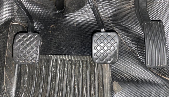 2021 MG HECTOR SHARP 2.0 DIESEL, Diesel, Manual, 1,19,582 km, Pedals