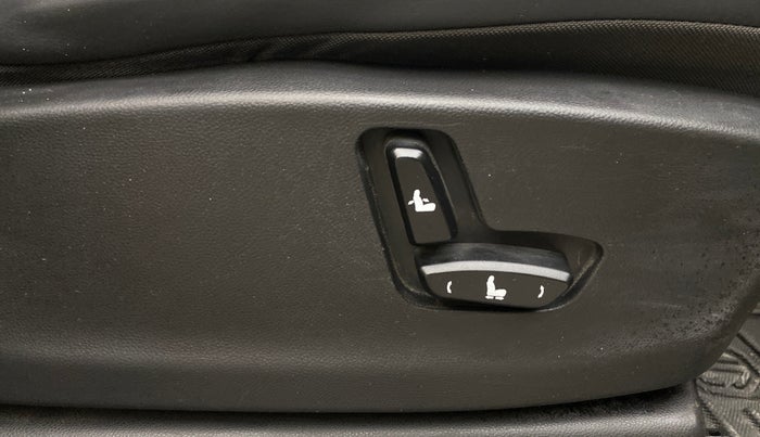 2021 MG HECTOR SHARP 2.0 DIESEL, Diesel, Manual, 1,19,582 km, Driver Side Adjustment Panel