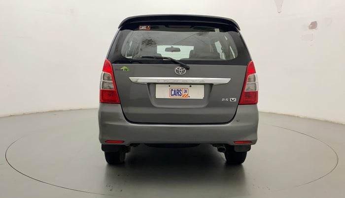 2013 Toyota Innova 2.5 VX 7 STR, Diesel, Manual, 79,391 km, Back/Rear