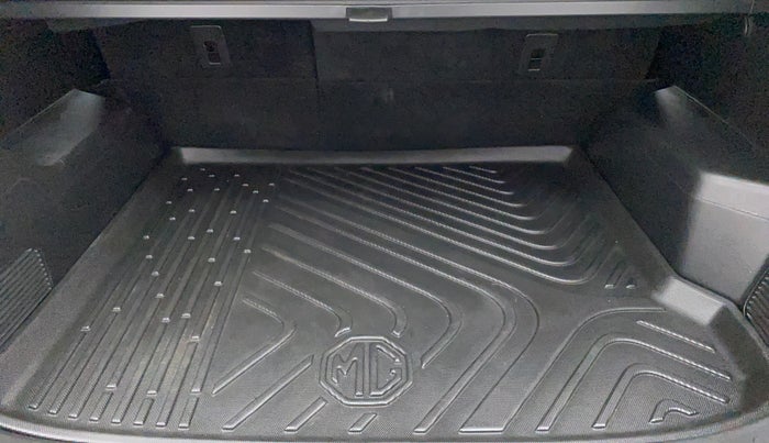 2020 MG HECTOR SHARP 2.0 DIESEL, Diesel, Manual, 44,583 km, Boot Inside