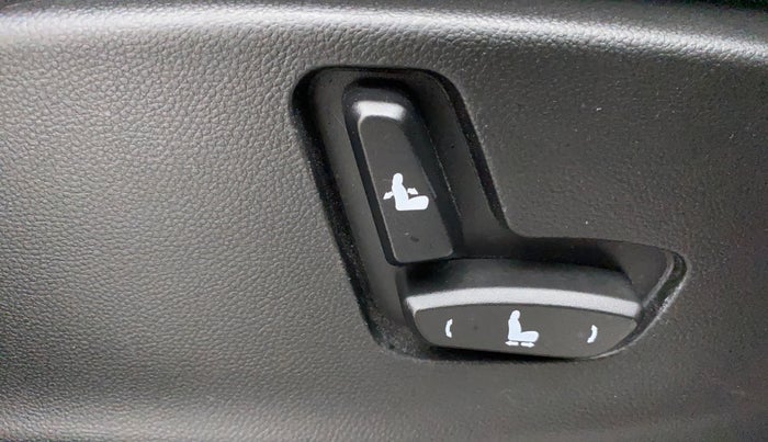 2020 MG HECTOR SHARP 2.0 DIESEL, Diesel, Manual, 44,583 km, Driver Side Adjustment Panel