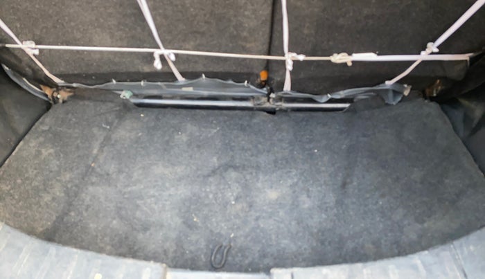 2013 Maruti Wagon R 1.0 LXI, Petrol, Manual, 63,071 km, Boot Inside