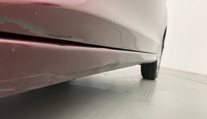 2015 Honda City 1.5L I-VTEC V MT, Petrol, Manual, 1,01,176 km, Left running board - Slightly dented
