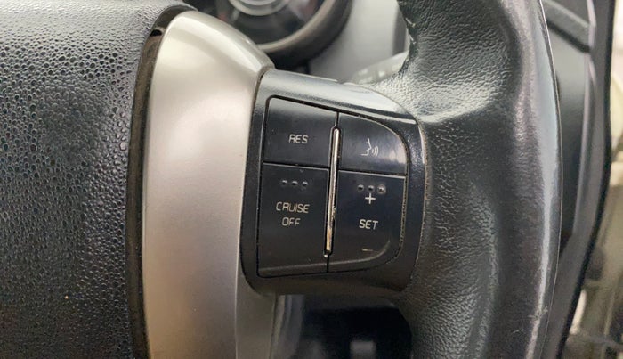 2020 Mahindra XUV500 W9, Diesel, Manual, 40,716 km, Adaptive Cruise Control