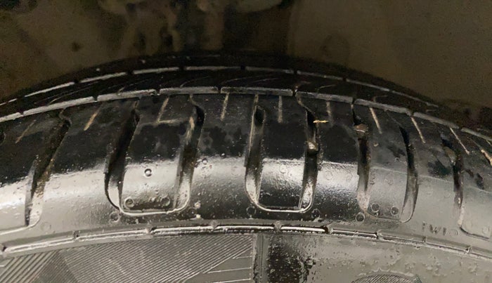 2022 Honda City 1.5L I-VTEC ZX CVT, Petrol, Automatic, 50,788 km, Right Front Tyre Tread