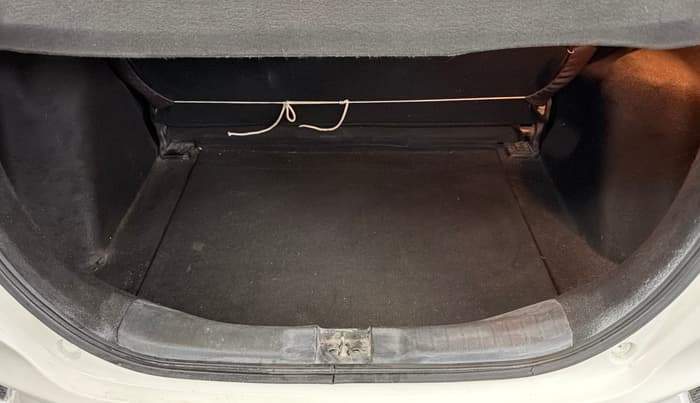 2015 Honda Jazz 1.2L I-VTEC SV, Petrol, Manual, 64,540 km, Boot Inside
