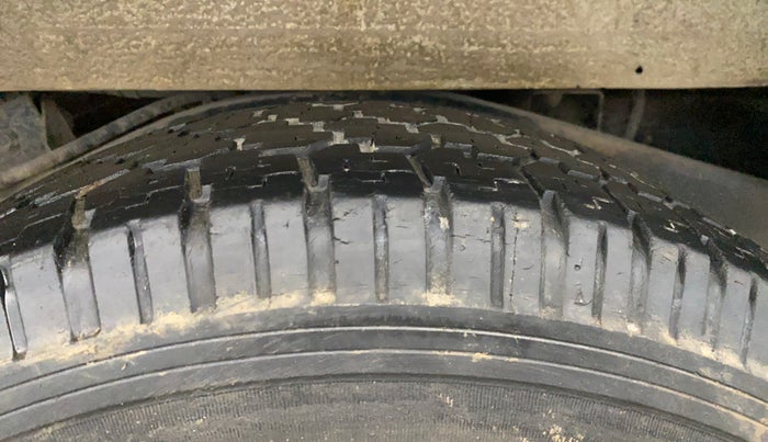 2020 Mahindra Bolero POWER PLUS SLE, Diesel, Manual, 92,722 km, Left Rear Tyre Tread