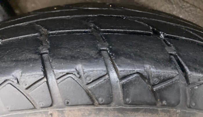 2018 Maruti Wagon R 1.0 LXI CNG, CNG, Manual, 50,257 km, Right Rear Tyre Tread