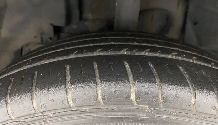2019 Tata NEXON KRAZ MT PETROL, Petrol, Manual, 28,070 km, Left Front Tyre Tread