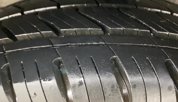 2019 Hyundai NEW SANTRO SPORTZ AMT, Petrol, Automatic, 59,224 km, Right Rear Tyre Tread