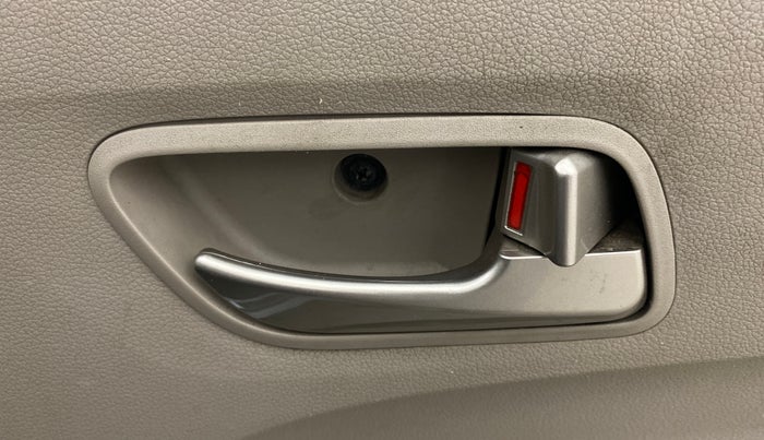 2019 Hyundai NEW SANTRO SPORTZ AMT, Petrol, Automatic, 59,224 km, Driver Side Door Panels Control