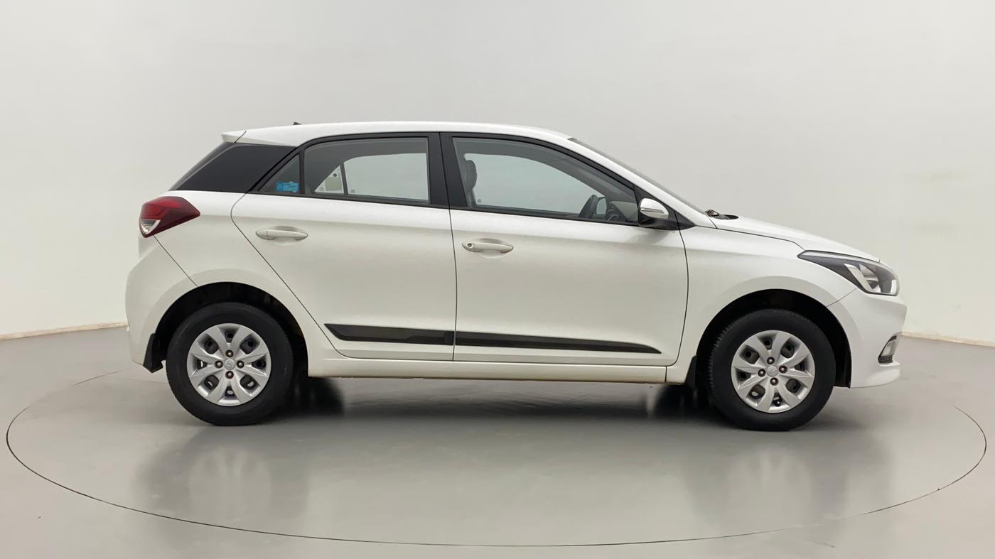 2016 Hyundai Elite i20 SPORTZ 1.2, Petrol, Manual, 71,457 km, Right Side View