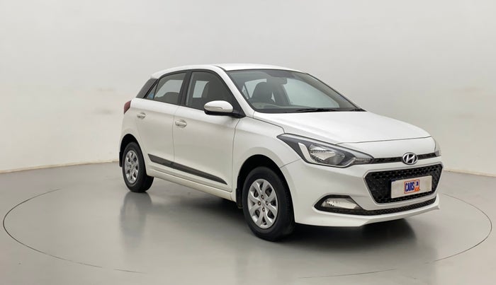 2016 Hyundai Elite i20 SPORTZ 1.2, Petrol, Manual, 71,457 km, Right Front Diagonal
